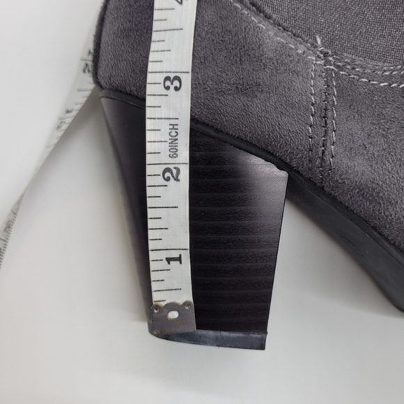 Sociology Women's Gray Suede Ankle Bootie High Heel‎ Size 7.5 - Picture 16 of 16